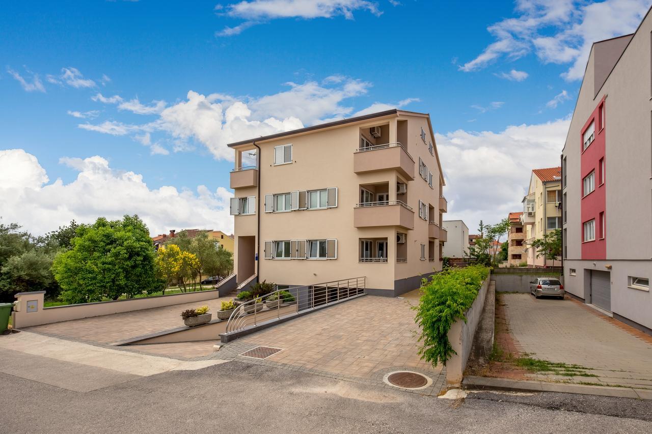 Nada Apartament