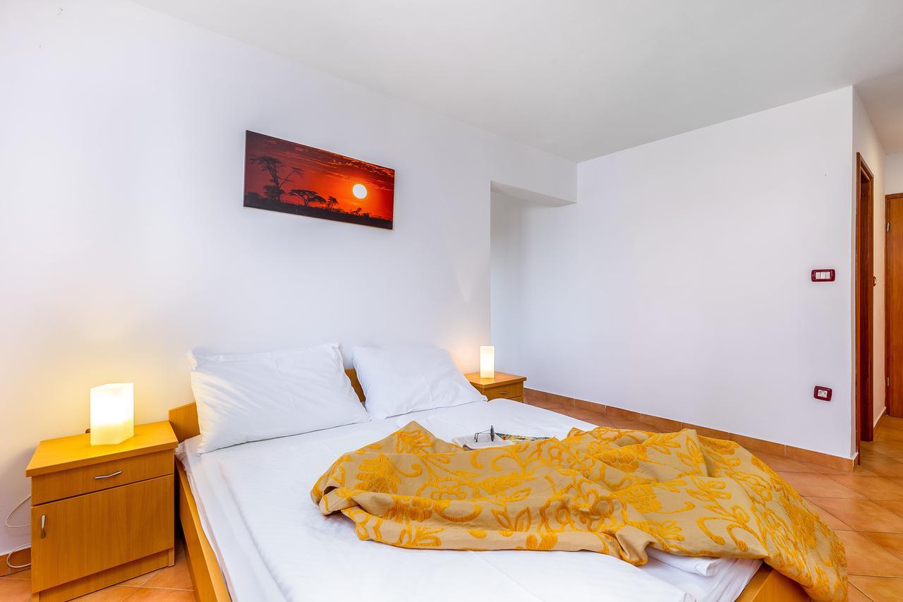 Nada Apartament *